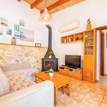 Sis Quartons Villa *